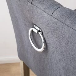 Maison Belfort Chaise de bar Nola - Tissu - Chêne massif - Gris foncé / Chêne foncé 23 Maison Belfort Chaise de bar Nola - Tissu - Chêne massif - Gris foncé / Chêne foncé -Meubles de salle à manger Soldes Magasin 1000008130 210301 11225600003 DETAILS P000000001000008130