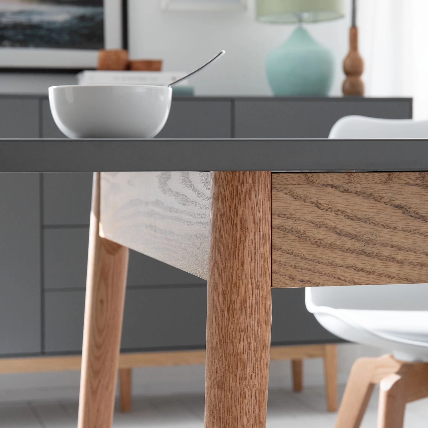 Mørteens Table Lindholm - (extensible) - Partiellement en chêne massif - Gris 14 Mørteens Table Lindholm - (extensible) - Partiellement en chêne massif - Gris – Image 14