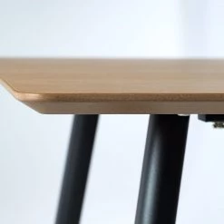 Mørteens Table Kimberley - Chêne / Noir -Meubles de salle à manger Soldes Magasin 1000113300 190711 08231600006 DETAILS P000000001000113300