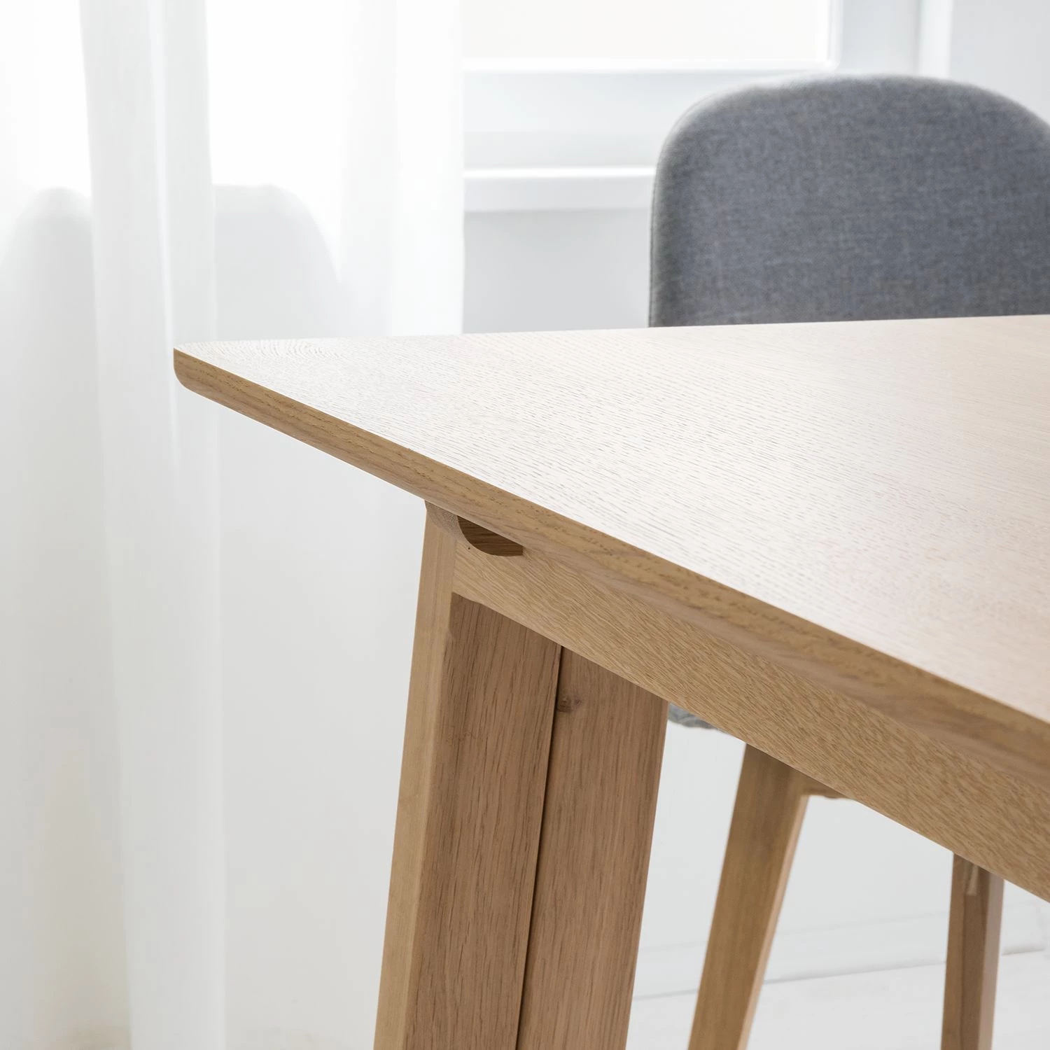 Studio Copenhagen Table extensible Liendo I - Partiellement en bois massif 14 Studio Copenhagen Table extensible Liendo I - Partiellement en bois massif – Image 14