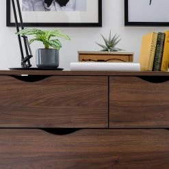 Mørteens Commode Gjora II - Partiellement en hévéa massif - Noyer -Meubles de salle à manger Soldes Magasin 1000123696 190405 15413800020 GALLERYIMAGES P000000001000123696