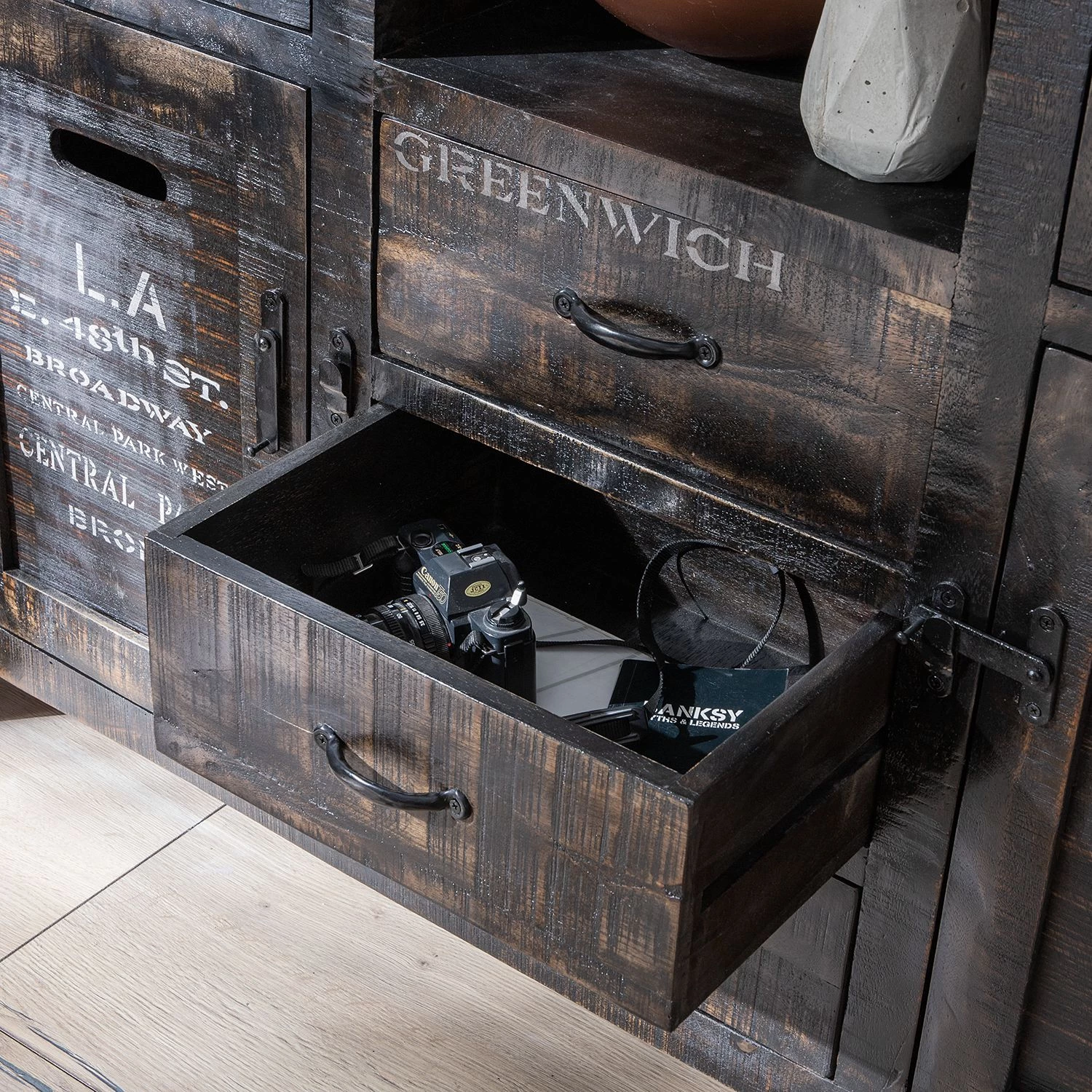 Ars manufacti Buffet haut Keyport II - Manguier massif 16 Ars manufacti Buffet haut Keyport II - Manguier massif – Image 16