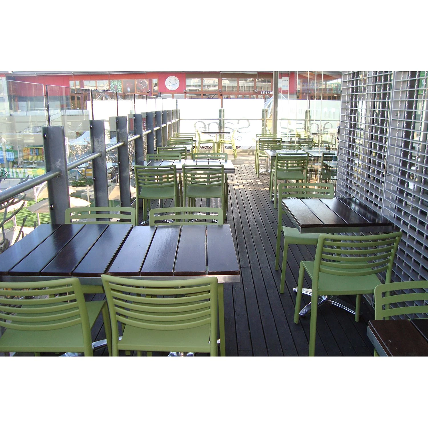 Blanke Design Chaises Lama (lot de 2) - Matière plastique - Vert pistache 2 Blanke Design Chaises Lama (lot de 2) - Matière plastique - Vert pistache – Image 2