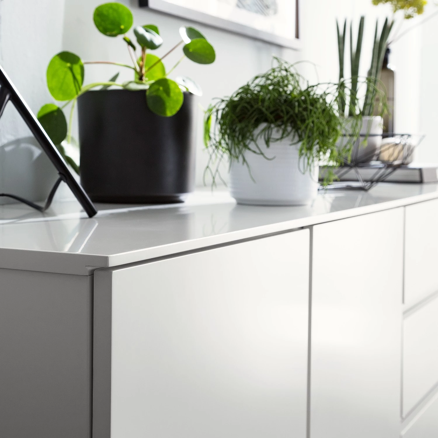 Fredriks Buffet Zaddy III - Blanc / Noir 21 Fredriks Buffet Zaddy III - Blanc / Noir – Image 21