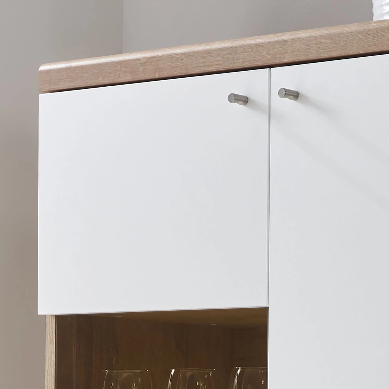 Norrwood Vitrine Gyland - Blanc matt / Imitation chêne Riviera 10 Norrwood Vitrine Gyland - Blanc matt / Imitation chêne Riviera – Image 10