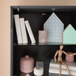 Mørteens Vitrine Lindholm - Partiellement en chêne massif - Gris mat -Meubles de salle à manger Soldes Magasin 1000170810 200108 13505900003 DETAILS P000000001000170810