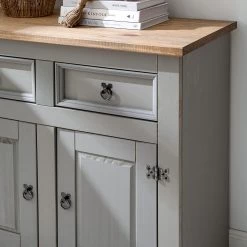 Maison Belfort Commode Finca Rustica I - Pin massif - Pin gris 18 Maison Belfort Commode Finca Rustica I - Pin massif - Pin gris -Meubles de salle à manger Soldes Magasin 1000178041 200511 13145500008 DETAILS P000000001000178041