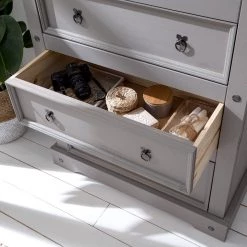 Maison Belfort Commode Finca Rustica II - Pin massif - Pin gris 19 Maison Belfort Commode Finca Rustica II - Pin massif - Pin gris -Meubles de salle à manger Soldes Magasin 1000178050 200511 13150200016 DETAILS P000000001000178050