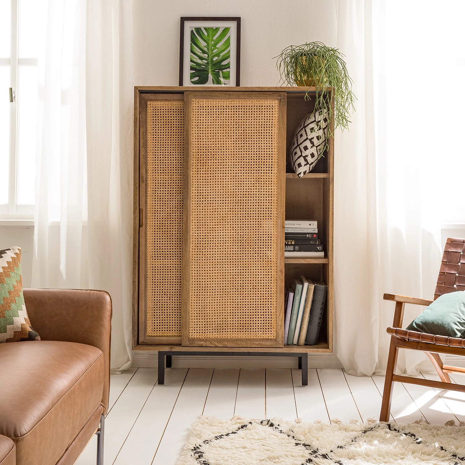 Ars manufacti Buffet haut Vina - Manguier massif / Rotin - Manguier / Noir 3 Ars manufacti Buffet haut Vina - Manguier massif / Rotin - Manguier / Noir – Image 3