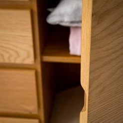 Ars Natura Commode Nozza - Placage en bois véritable - Chêne / Noir 27 Ars Natura Commode Nozza - Placage en bois véritable - Chêne / Noir -Meubles de salle à manger Soldes Magasin 1000182823 200306 14374700009 MOOD DETAILS P000000001000182823 mood