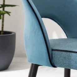 Jack & Alice Chaises capitonnées Jacky (lot de 2) - Tissu & velours / Métal - Gris chiné / Noir 21 Jack & Alice Chaises capitonnées Jacky (lot de 2) - Tissu & velours / Métal - Gris chiné / Noir -Meubles de salle à manger Soldes Magasin 1000208741 201229 16242700005 DETAILS P000000001000208741