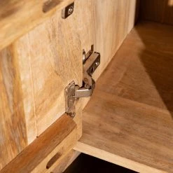 Red Living Commode Latta - Manguier massif / Métal - Manguier / Noir 17 Red Living Commode Latta - Manguier massif / Métal - Manguier / Noir -Meubles de salle à manger Soldes Magasin 1000211450 220316 033 DETAILS P000000001000211450