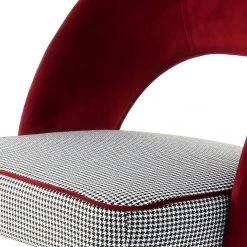 Kayoom Chaises capitonnées Courtney (lot de 2) - Velours / Partiellement en eucalyptus massif - Rouge / Doré 12 Kayoom Chaises capitonnées Courtney (lot de 2) - Velours / Partiellement en eucalyptus massif - Rouge / Doré -Meubles de salle à manger Soldes Magasin 1000214237 200529 06084600468 DETAILS P000000001000214237