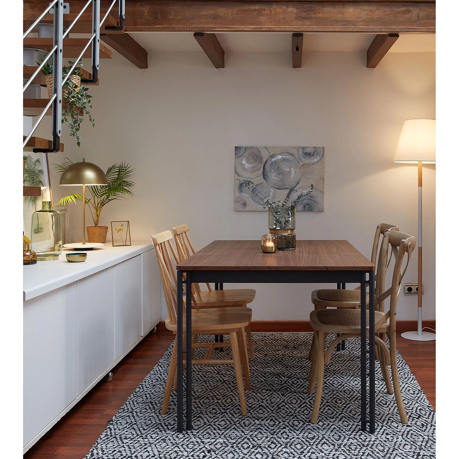 Norrwood Table Montels - Partiellement en noyer massif / Acier - Noyer / Noir 2 Norrwood Table Montels - Partiellement en noyer massif / Acier - Noyer / Noir – Image 2