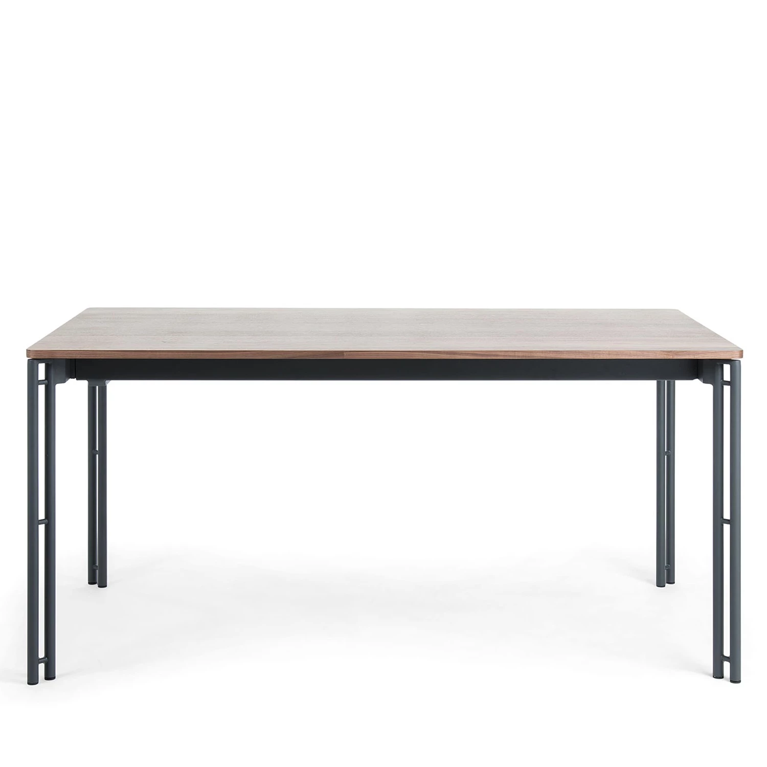 Norrwood Table Montels - Partiellement en noyer massif / Acier - Noyer / Noir 4 Norrwood Table Montels - Partiellement en noyer massif / Acier - Noyer / Noir – Image 4