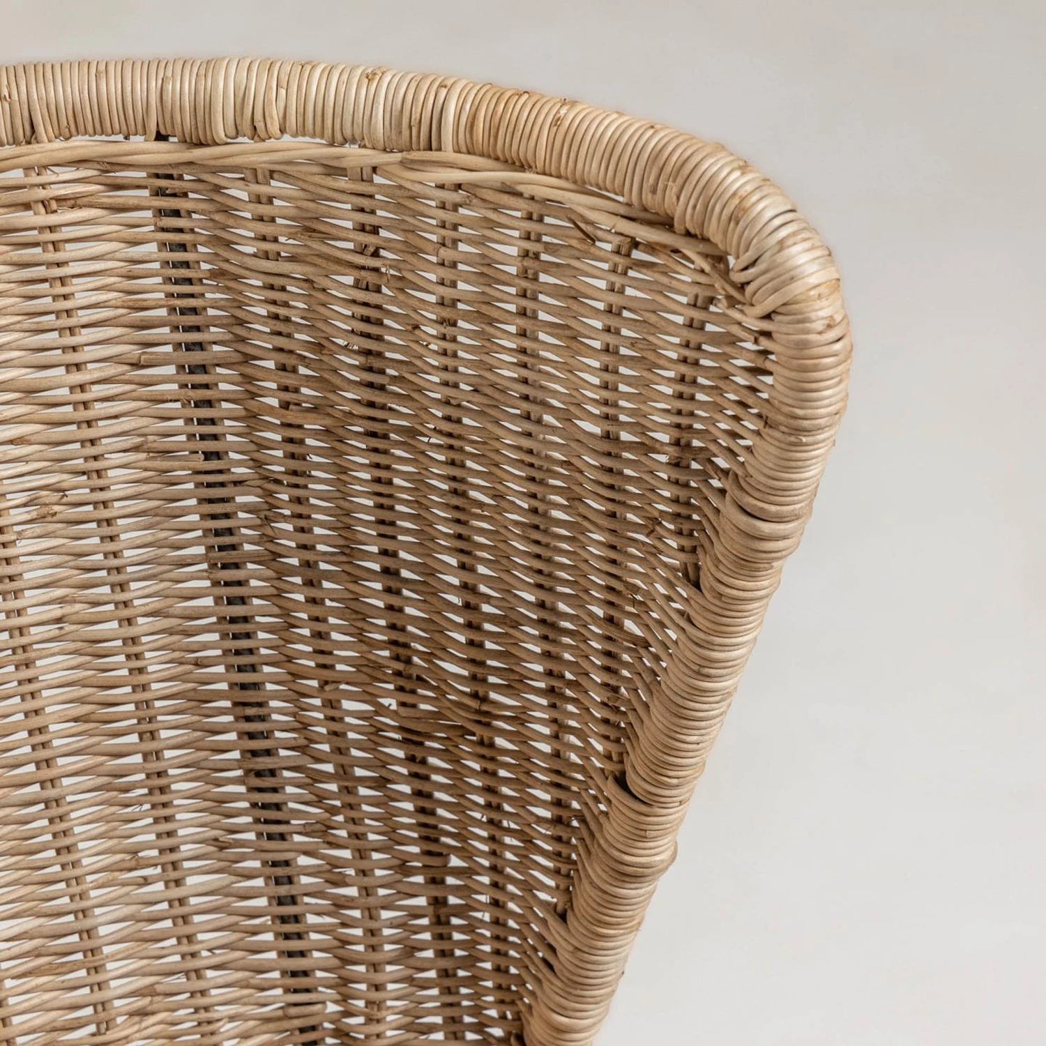 Red Living Chaises Rantin(lot de 2) - Rotin / Acier - Rotin / Noir 8 Red Living Chaises Rantin(lot de 2) - Rotin / Acier - Rotin / Noir – Image 8