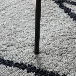 Fredriks Chaises Wines (lot de 2) - Tissu / Fer - Gris clair -Meubles de salle à manger Soldes Magasin 1000216623 210225 14254600005 DETAILS P000000001000216623