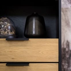 Studio Copenhagen Étagère Xavi - Placage en bois véritable / Métal - Chêne / Chêne noir 26 Studio Copenhagen Étagère Xavi - Placage en bois véritable / Métal - Chêne / Chêne noir -Meubles de salle à manger Soldes Magasin 1000218026 220107 12570100094 DETAILS P000000001000218026