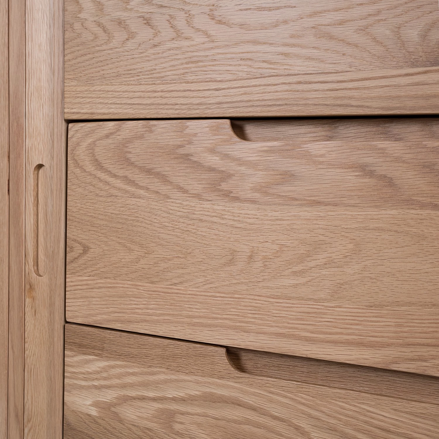 Mørteens Buffet Hanck - Partiellement en chêne massif 18 Mørteens Buffet Hanck - Partiellement en chêne massif – Image 18