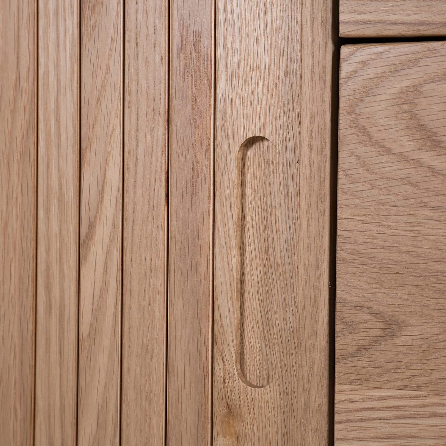 Mørteens Buffet Hanck - Partiellement en chêne massif 22 Mørteens Buffet Hanck - Partiellement en chêne massif – Image 22