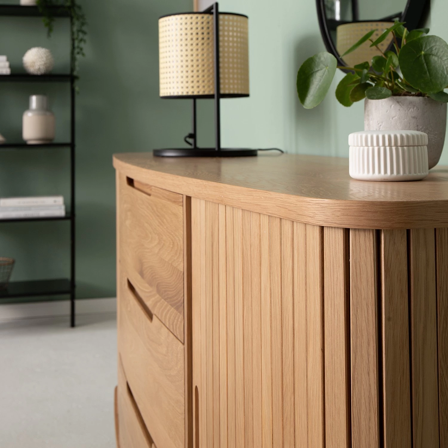 Mørteens Buffet Hanck - Partiellement en chêne massif 9 Mørteens Buffet Hanck - Partiellement en chêne massif – Image 9