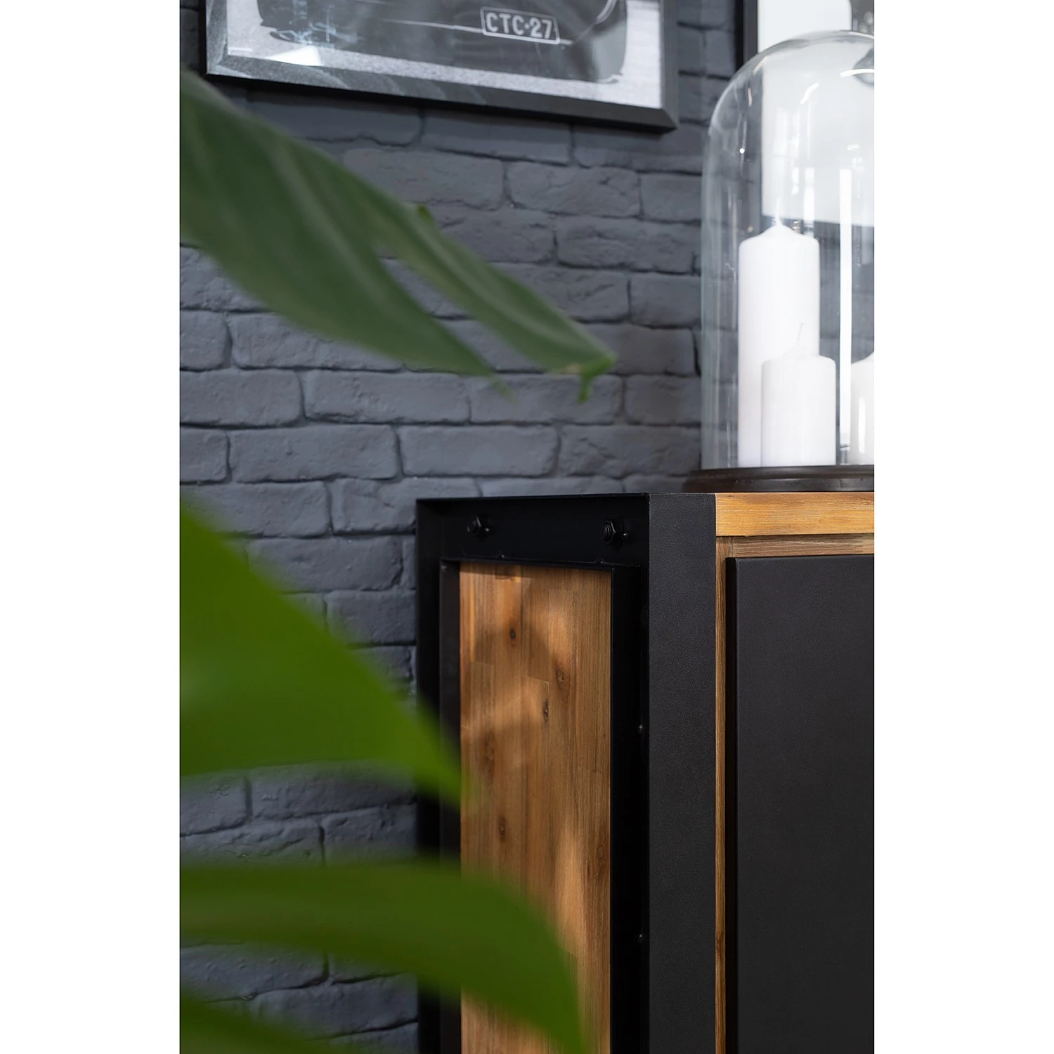 Ars manufacti Buffet Urban Industry IV - Partiellement en acacia massif / Métal - Acacia / Noir 12 Ars manufacti Buffet Urban Industry IV - Partiellement en acacia massif / Métal - Acacia / Noir – Image 12