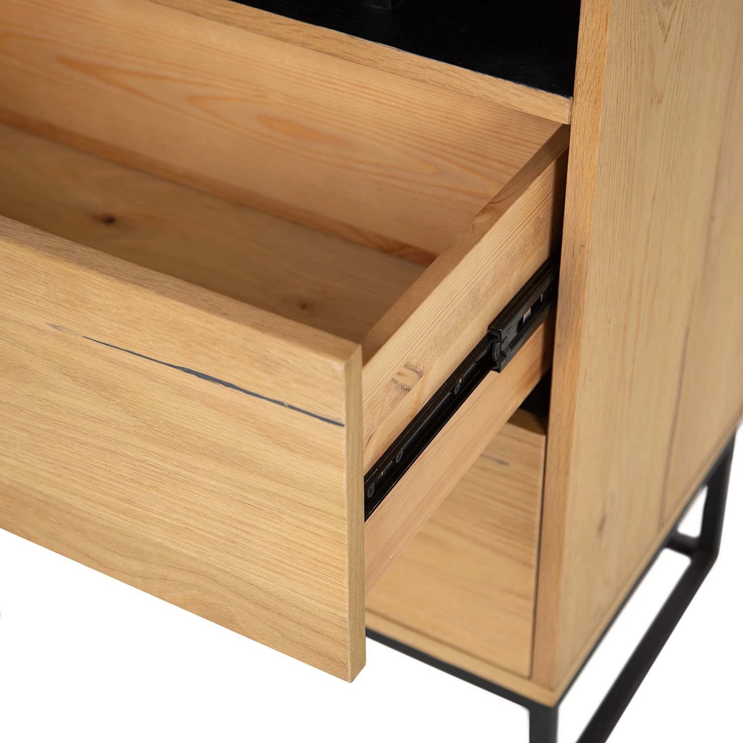 Studio Copenhagen Étagère Flox I - Placage en bois véritable / Métal -Chêne / Noir 8 Studio Copenhagen Étagère Flox I - Placage en bois véritable / Métal -Chêne / Noir – Image 8