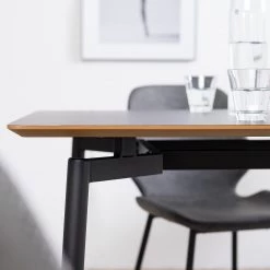 Mørteens Table Moncale - Noir -Meubles de salle à manger Soldes Magasin 1000244984 220408 031 DETAILS P000000001000244984