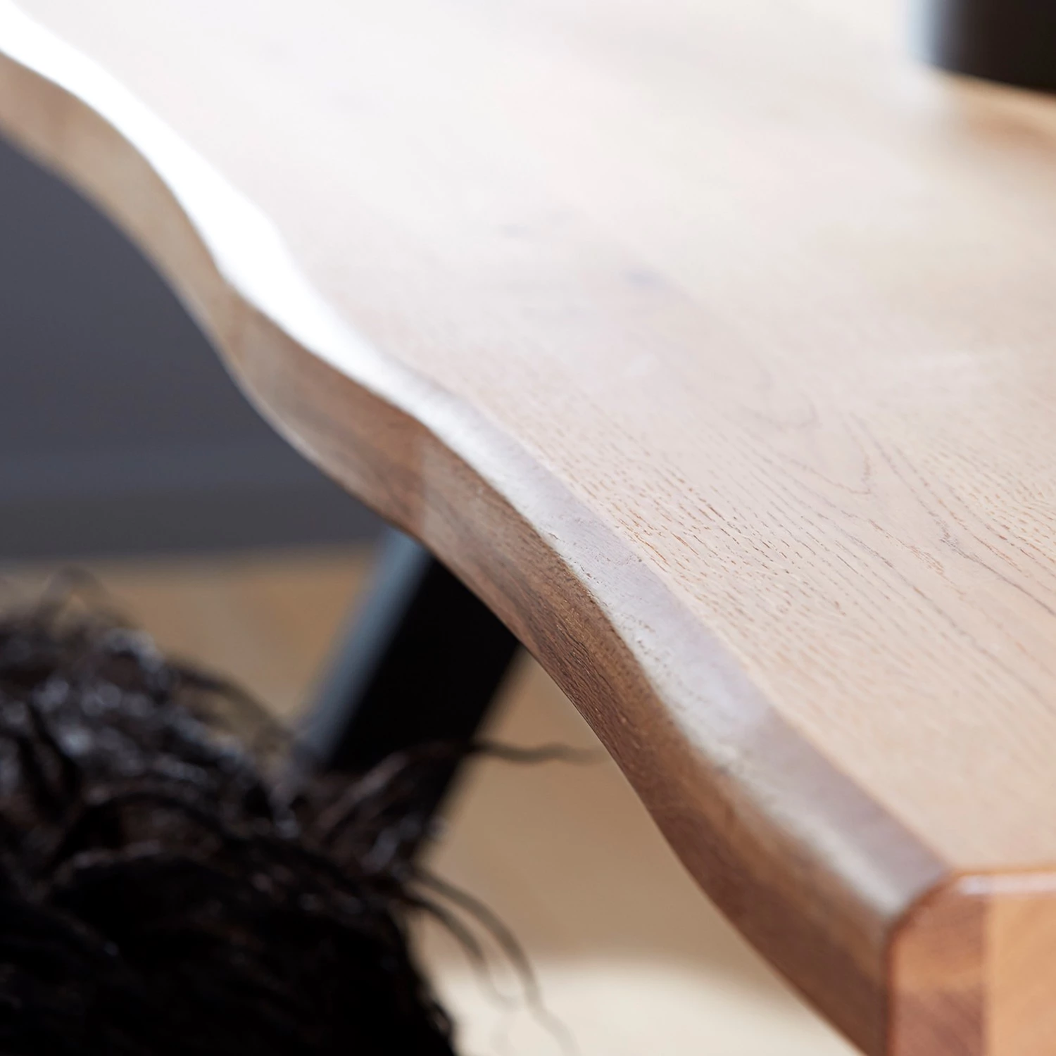 Red Living Table Doma - Partiellement en chêne massif - Chêne / Noir 5 Red Living Table Doma - Partiellement en chêne massif - Chêne / Noir – Image 5