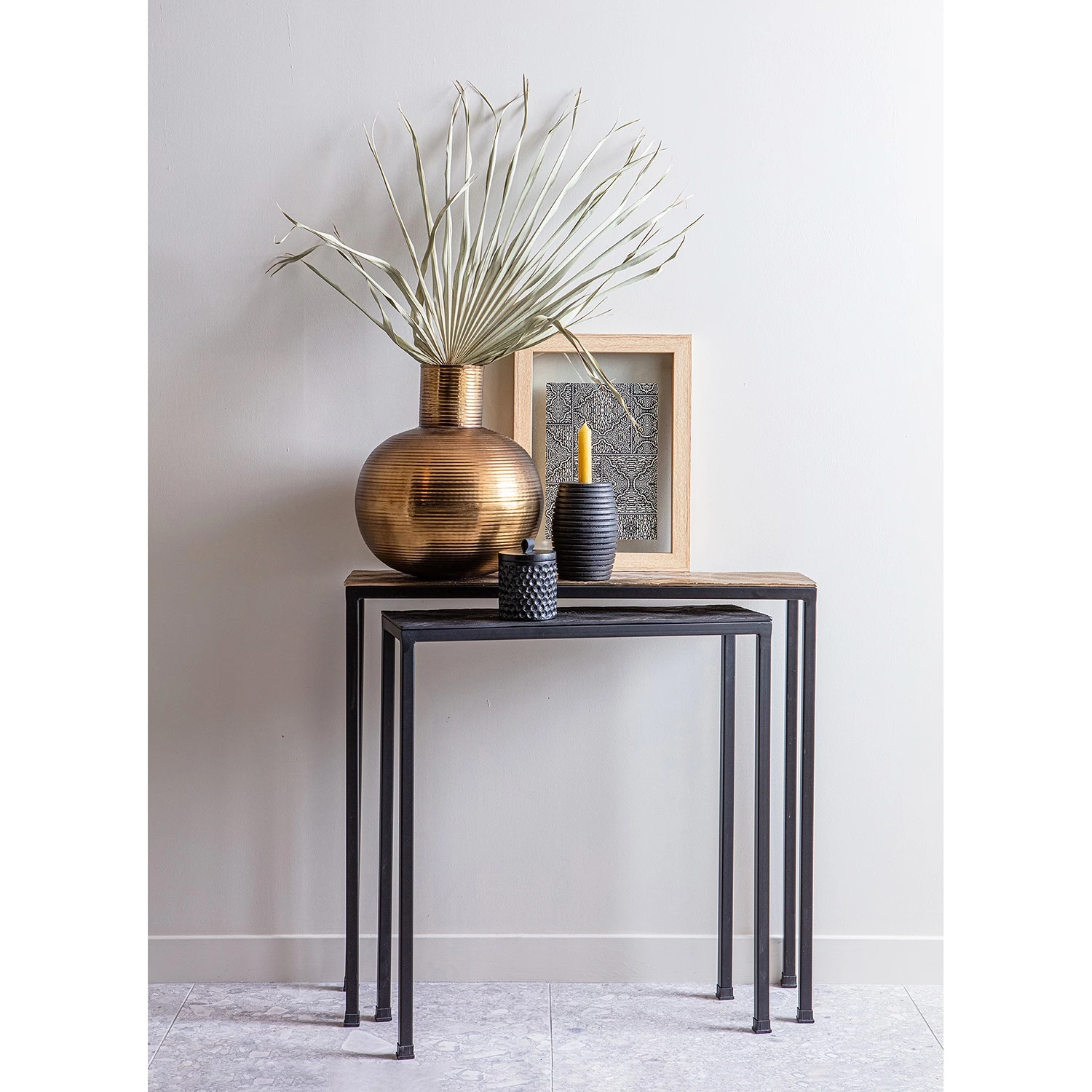 Red Living Consoles Goolwa (lot de 2) - Métal - Doré vieilli / Noir 2 Red Living Consoles Goolwa (lot de 2) - Métal - Doré vieilli / Noir – Image 2