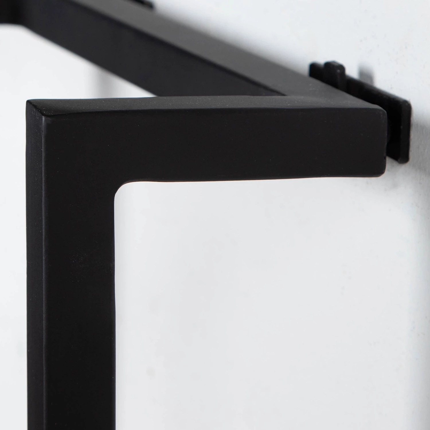 Ars manufacti Étagère murale Kaawo II - Acacia massif / Métal - Acacia / Noir - Hauteur : 100 cm 17 Ars manufacti Étagère murale Kaawo II - Acacia massif / Métal - Acacia / Noir - Hauteur : 100 cm – Image 17