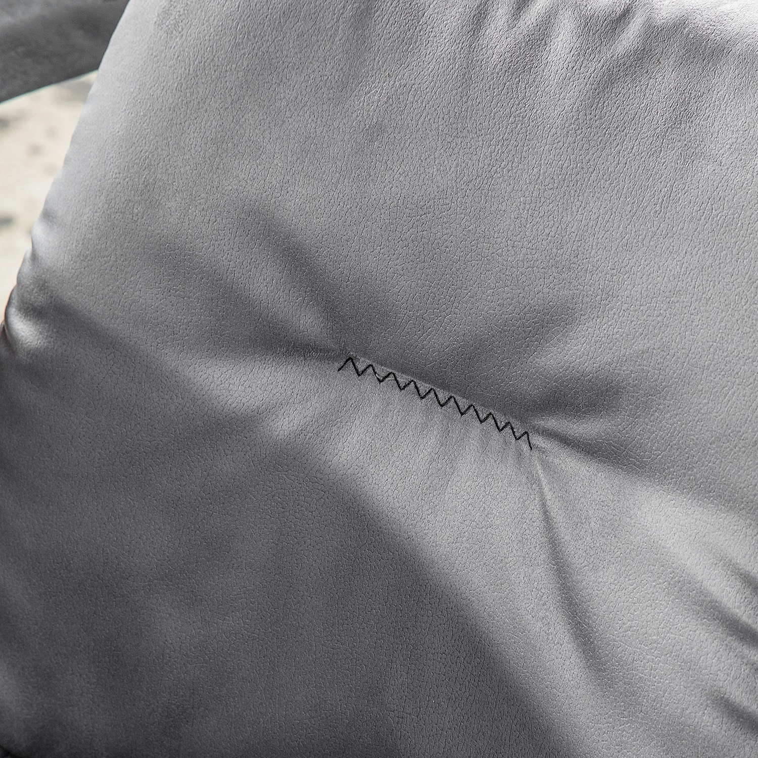 Red Living Chaise capitonnée Wilbur II - Platine 11 Red Living Chaise capitonnée Wilbur II - Platine – Image 11