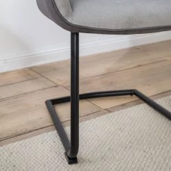 Fredriks Chaise à accoudoirs Altoona - Tissage à plat / Métal - Gris foncé et gris clair / Noir mat 31 Fredriks Chaise à accoudoirs Altoona - Tissage à plat / Métal - Gris foncé et gris clair / Noir mat -Meubles de salle à manger Soldes Magasin 1000285151 220819 045 DETAILS P000000001000285151