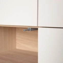 Studio Copenhagen Enfilade Maayka III - Partiellement en chêne massif - Blanc / Chêne clair -Meubles de salle à manger Soldes Magasin 1000300841 220803 035 DETAILS P000000001000300841