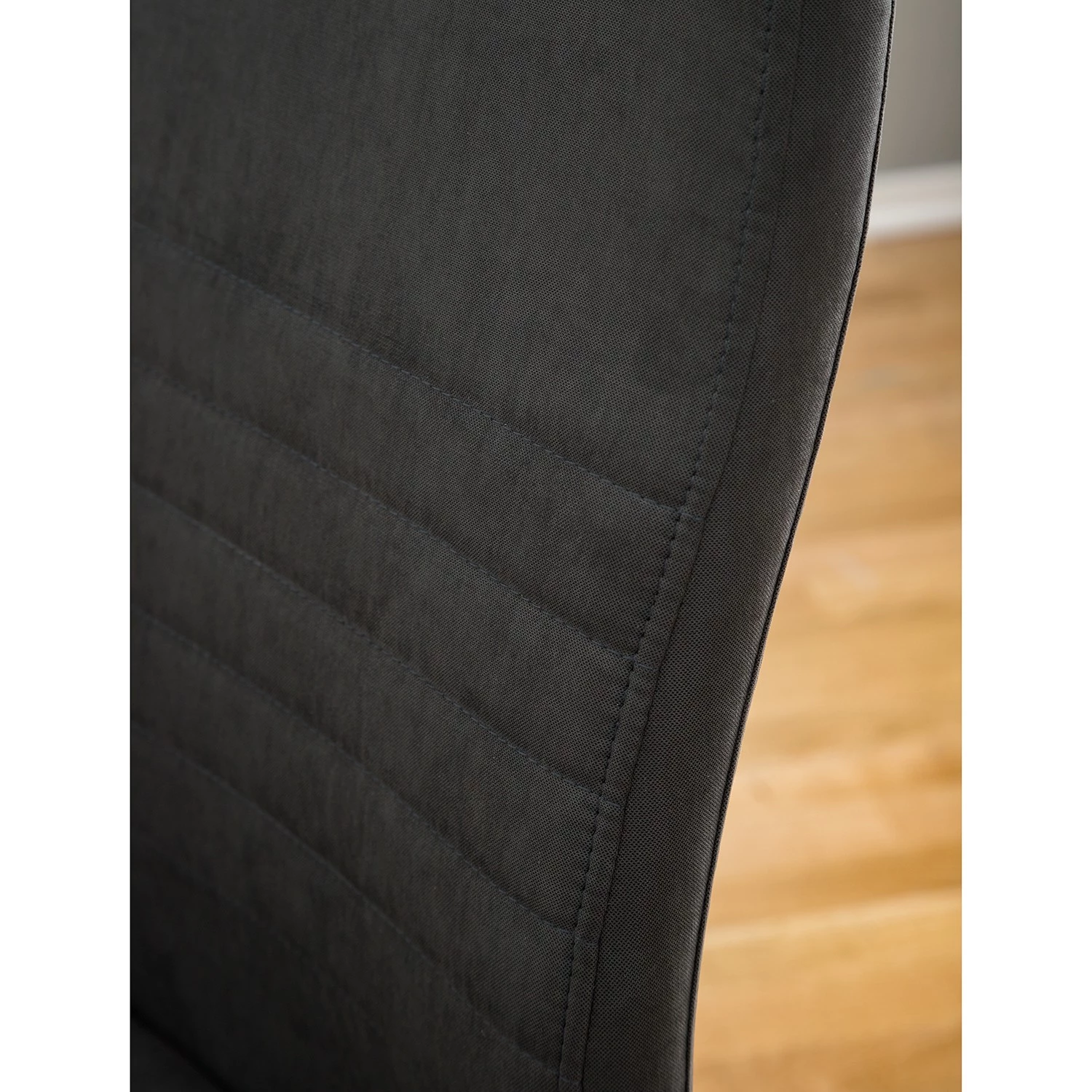 Mooved Chaise cantilever Claras - Gris - Lot de 4 9 Mooved Chaise cantilever Claras - Gris - Lot de 4 – Image 9