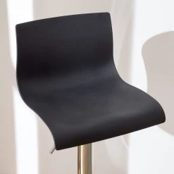 Mooved Chaise de bar Falkland - Noir - Chrome brillant - Lot de 2 13 Mooved Chaise de bar Falkland - Noir - Chrome brillant - Lot de 2 -Meubles de salle à manger Soldes Magasin 1000313544 211208 11085800095 DETAILS P000000001000313544