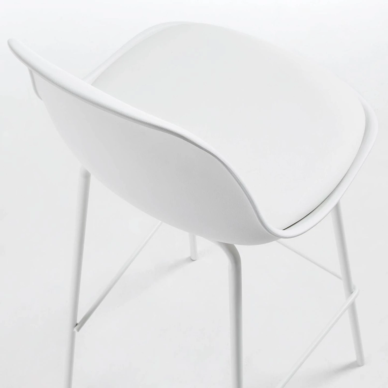 Loftscape Chaises de bar Royale (lot de 2) - Matière plastique et imitation cuir / Acier - Blanc 4 Loftscape Chaises de bar Royale (lot de 2) - Matière plastique et imitation cuir / Acier - Blanc – Image 4