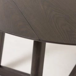 Loftscape Table Mobara - Frêne / Hévéa - Placage de frêne / Hévéa massif -Meubles de salle à manger Soldes Magasin 1000340187 220414 045 DETAILS P000000001000340187