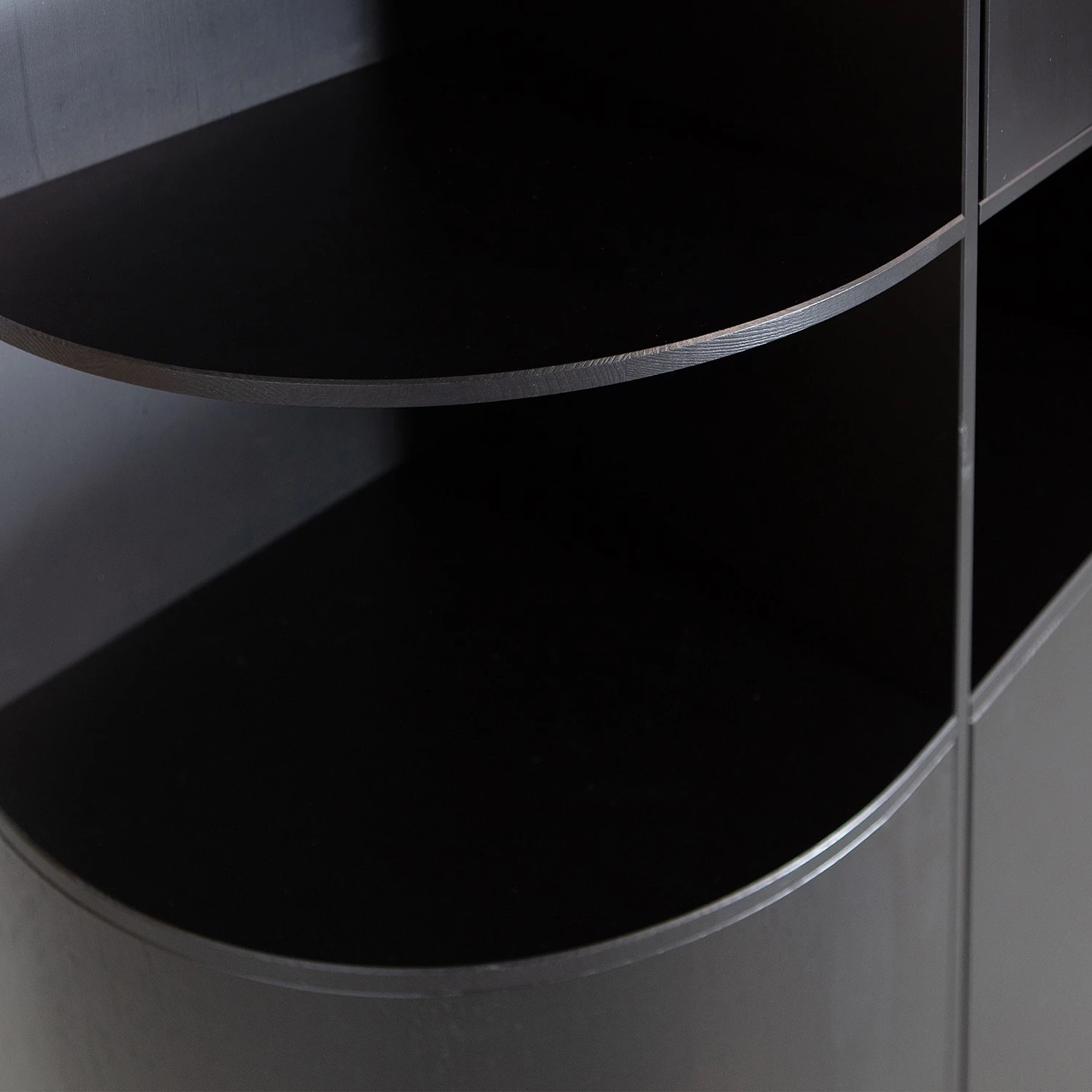 Loftscape Armoire Rozzano I - Pin massif - Pin noir 8 Loftscape Armoire Rozzano I - Pin massif - Pin noir – Image 8