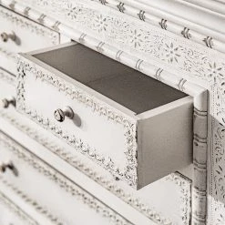 Ridgevalley Commode Missoula - Manguier massif - Blanc vintage 10 Ridgevalley Commode Missoula - Manguier massif - Blanc vintage -Meubles de salle à manger Soldes Magasin 1000359912 220624 032 DETAILS P000000001000359912