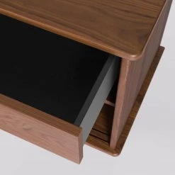 Naturoo Buffet Chipata - Partiellement en noyer massif -Meubles de salle à manger Soldes Magasin 1000363971 220714 040 DETAILS P000000001000363971