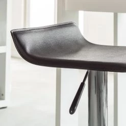 Mooved Tabourets de bar Soraia (lot de 2) - Noir / Chrome -Meubles de salle à manger Soldes Magasin barhocker soraia 2er set kunstleder schwarz chrom 4547420