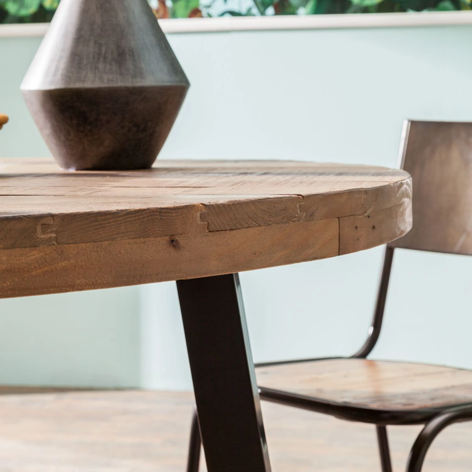 Ars manufacti Table Tamati II - Pin massif / acier inoxydable - pin / noir 5 Ars manufacti Table Tamati II - Pin massif / acier inoxydable - pin / noir – Image 5