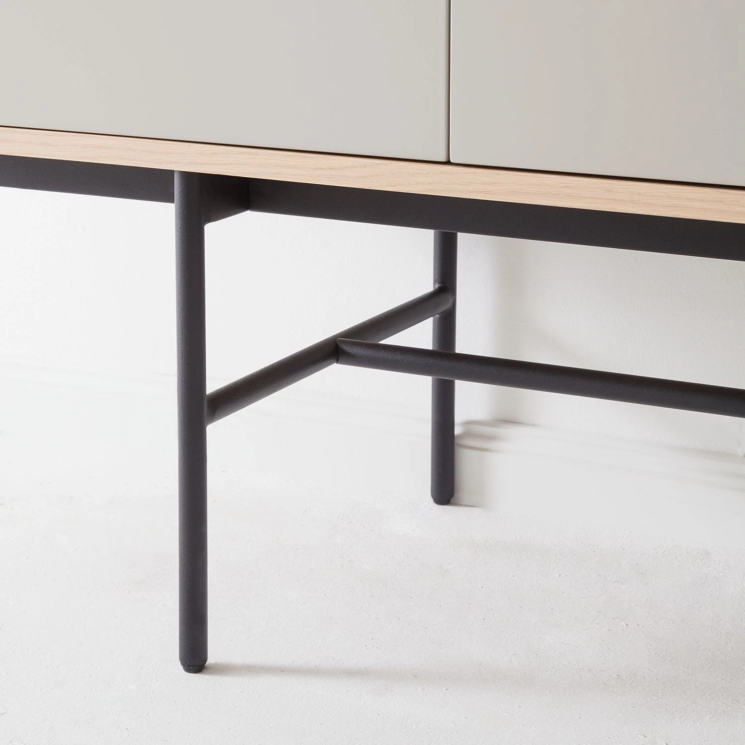 Studio Copenhagen Buffet Caspito - Chêne / Gris clair 13 Studio Copenhagen Buffet Caspito - Chêne / Gris clair – Image 13